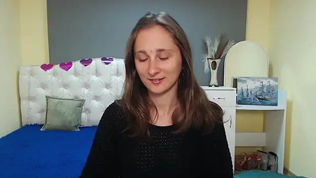 MichelLeee online show from 10-06-25, 11:18