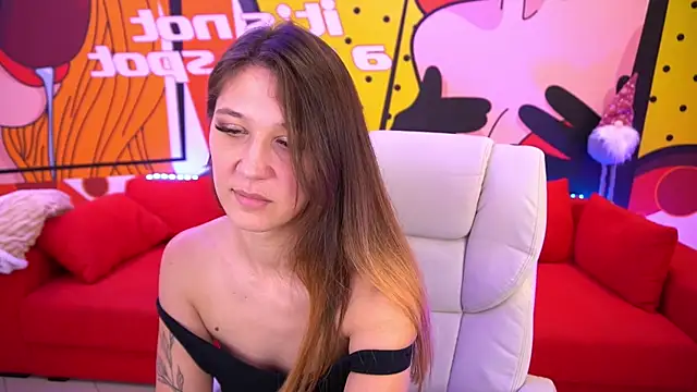 DreamyLinaa online show from 12-24-24, 10:44