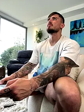 DimitriSullivan  online show from 10-03-25, 09:23