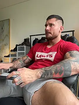 DimitriSullivan  online show from 06-09-26, 03:45