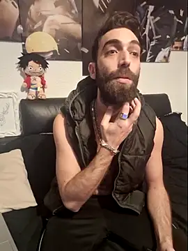 Snapshot of DaWoD030 chatting on 12-19-24, 06:01 DaWoD030 online show from 12-19-24, 06:01