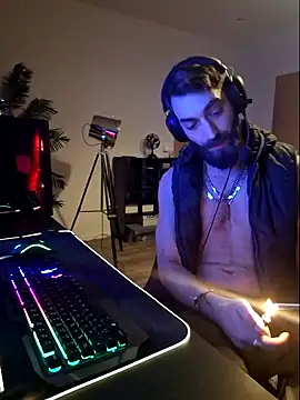 Snapshot of DaWoD030 chatting on 02-01-25, 06:10 DaWoD030 online show from 02-01-25, 06:10