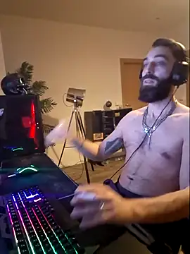 Snapshot of DaWoD030 chatting on 03-08-25, 10:45 DaWoD030 online show from 03-08-25, 10:45