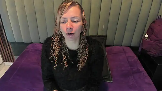 alaha evans online show from 05-03-26, 03:56