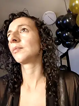 Snapshot of AriannaRussell_ chatting on 03-20-26, 01:38 AriannaRussell online show from 03-20-26, 01:38