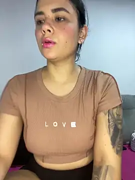 Leyna Kenet online show from 02-28-25, 10:28