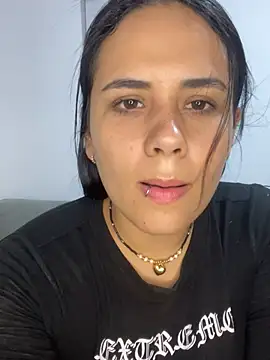 Leyna Kenet online show from 03-15-25, 02:14