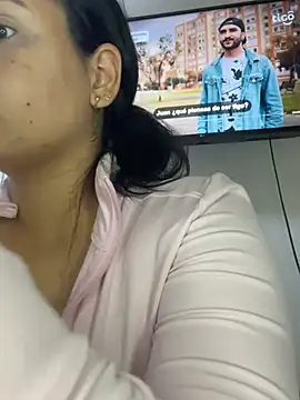 Leyna Kenet online show from 02-26-26, 02:43