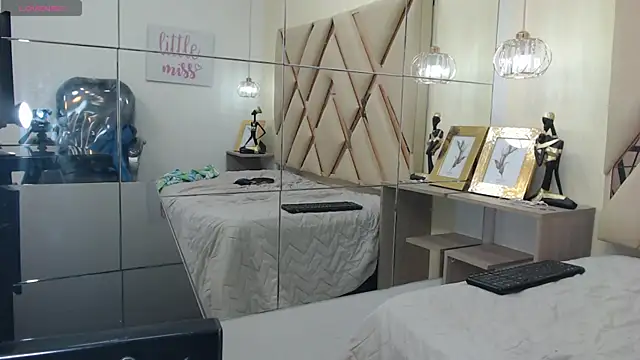 Snapshot of AndrewPherson chatting on 01-13-25, 05:12 AndrewPherson online show from 01-13-25, 05:12