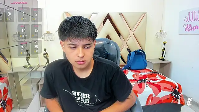 Snapshot of AndrewPherson chatting on 09-13-25, 12:16 AndrewPherson online show from 09-13-25, 12:16