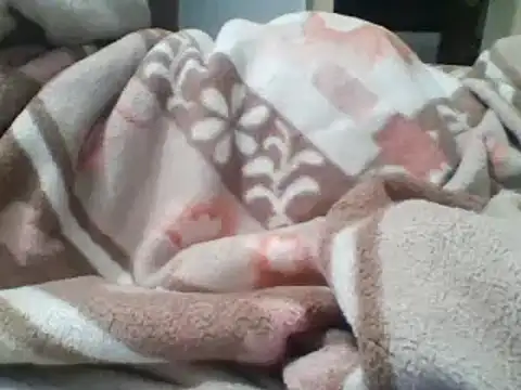 Snapshot of seductivescamp chatting on 01-12-25, 12:28 seductivescamp online show from 01-12-25, 12:28