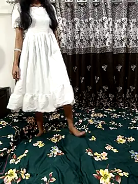 Cute-Bhavya online show from 02-14-25, 11:10