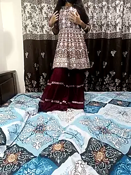 Cute-Bhavya online show from 03-07-25, 01:53