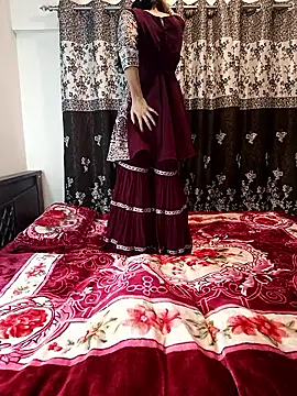 Cute-Bhavya online show from 10-22-25, 04:35