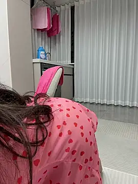 Selenaaaaa- online show from 03-03-25, 05:29