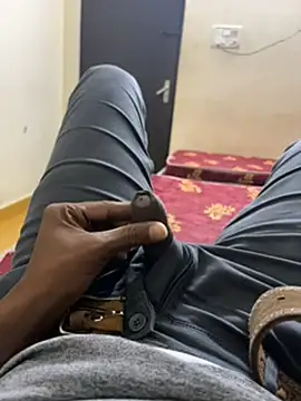 Snapshot of krishking1117 chatting on 12-05-24, 09:06 krishking1117 online show from 12-05-24, 09:06