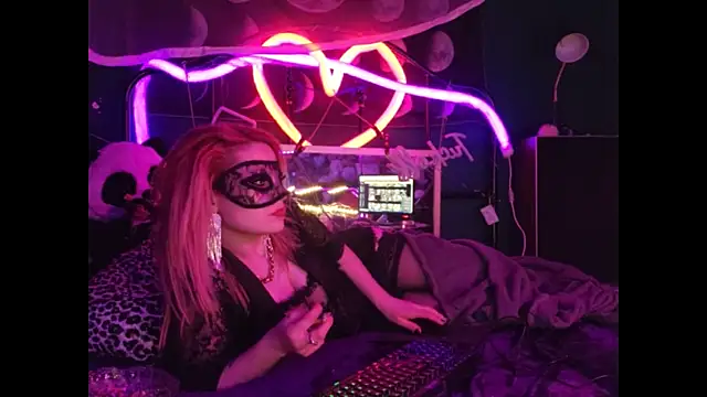 Snapshot of anonymouszN chatting on 01-27-25, 09:44 anonymouszN online show from 01-27-25, 09:44