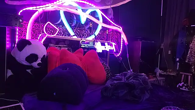 Snapshot of anonymouszN chatting on 03-01-25, 09:48 anonymouszN online show from 03-01-25, 09:48