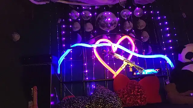 Snapshot of anonymouszN chatting on 11-02-25, 09:06 anonymouszN online show from 11-02-25, 09:06