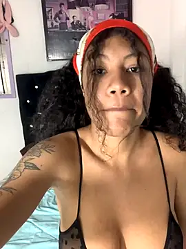 samaragrey18 online show from 09-23-25, 11:30