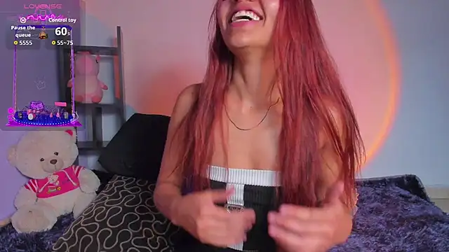 Snapshot of 1Ashley_ chatting on 03-21-26, 03:00 1Ashley online show from 03-21-26, 03:00