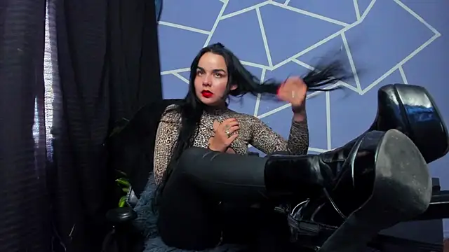 Snapshot of thakytona chatting on 02-27-25, 07:58 thakytona online show from 02-27-25, 07:58