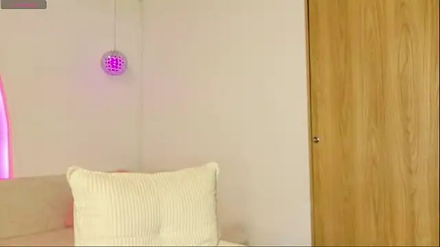 AllissonJames online show from 07-06-26, 01:08