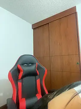 Alice taylor1  online show from 01-19-25, 02:15