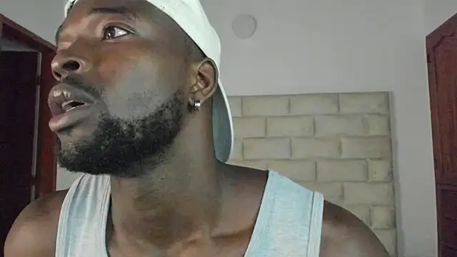 Dylan Taylor online show from 11-08-25, 11:54