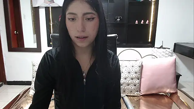 Angela Diaz  online show from 12-30-24, 01:03