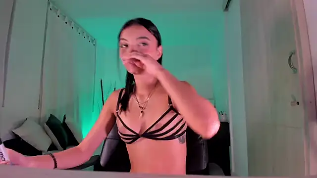 AnabelWolf online show from 01-10-25, 01:10