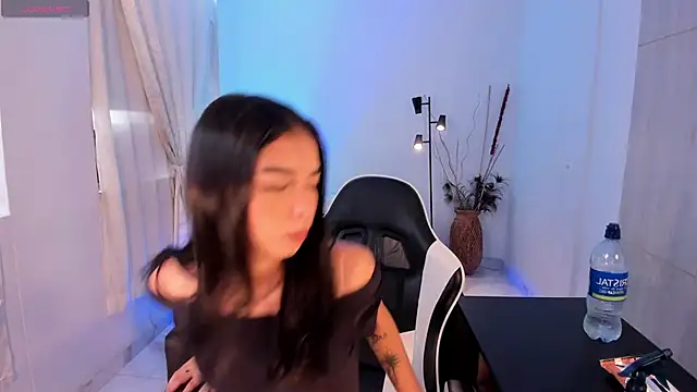 AnabelWolf online show from 09-11-25, 04:51