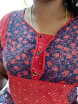 Snapshot of Tamil_Shalini_Lustyy chatting on 02-11-26, 04:06 Tamil Shalini Lustyy online show from 02-11-26, 04:06