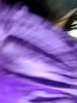 Snapshot of Tamil_Shalini_Lustyy chatting on 03-12-26, 06:47 Tamil Shalini Lustyy online show from 03-12-26, 06:47