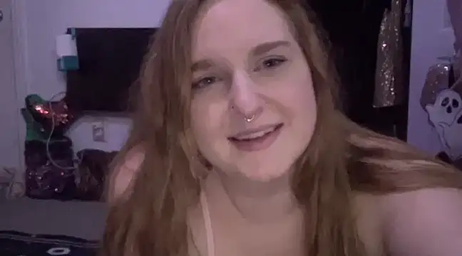 Snapshot of thickgingergoddess chatting on 01-09-25, 03:15 thickgingergoddess online show from 01-09-25, 03:15