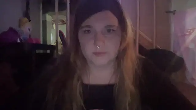 Snapshot of thickgingergoddess chatting on 01-23-25, 04:59 thickgingergoddess online show from 01-23-25, 04:59