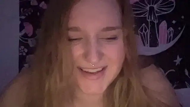 Snapshot of thickgingergoddess chatting on 01-25-25, 02:04 thickgingergoddess online show from 01-25-25, 02:04