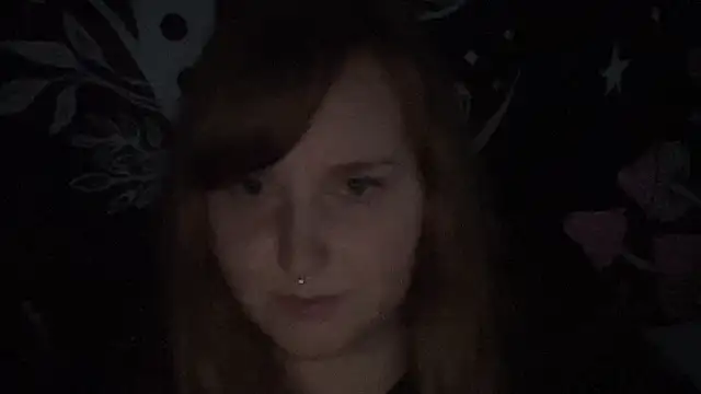 Snapshot of thickgingergoddess chatting on 02-09-25, 02:49 thickgingergoddess online show from 02-09-25, 02:49