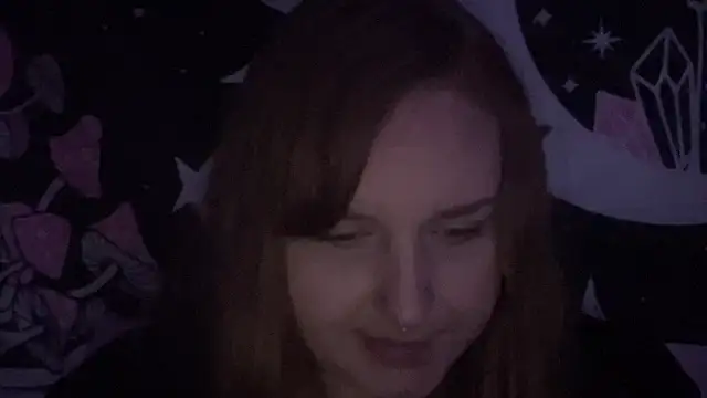 Snapshot of thickgingergoddess chatting on 02-11-25, 01:41 thickgingergoddess online show from 02-11-25, 01:41