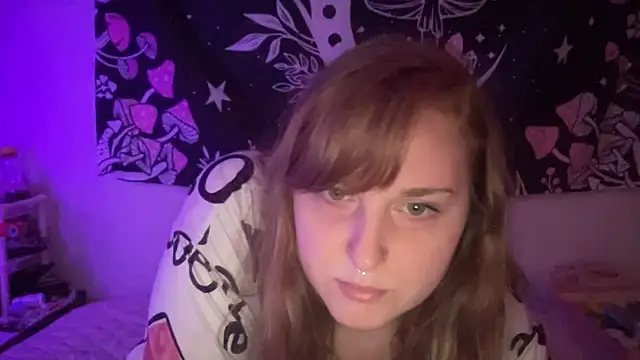 Snapshot of thickgingergoddess chatting on 03-10-25, 10:55 thickgingergoddess online show from 03-10-25, 10:55