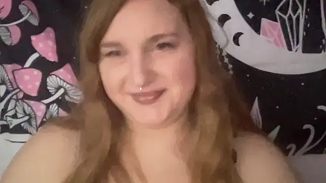 Snapshot of thickgingergoddess chatting on 03-19-25, 09:16 thickgingergoddess online show from 03-19-25, 09:16