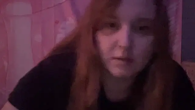 Snapshot of thickgingergoddess chatting on 03-21-25, 09:34 thickgingergoddess online show from 03-21-25, 09:34