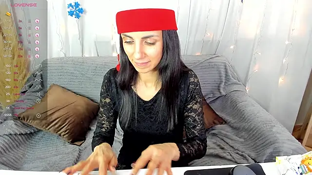 Snapshot of MilkaLick chatting on 12-16-24, 08:20 MilkaLick online show from 12-16-24, 08:20