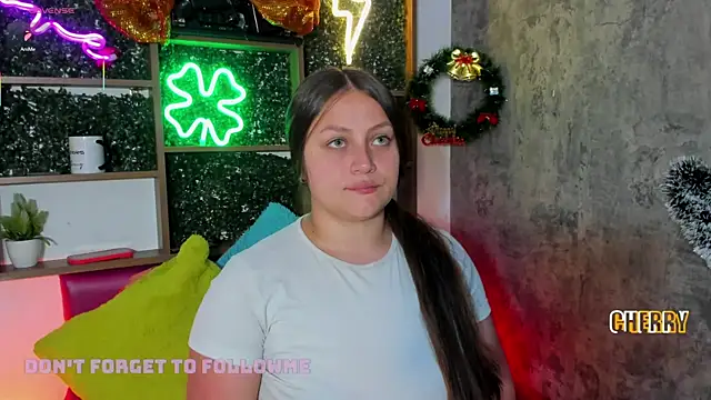 cherry coper online show from 11-20-25, 01:44