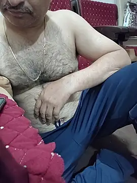 samee00721 online show from 03-12-26, 06:36