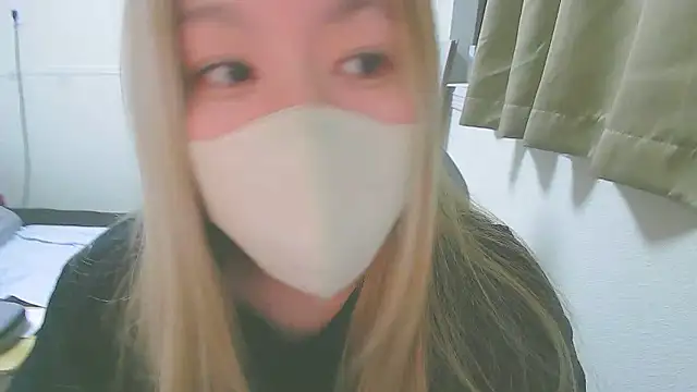Remi official online show from 05-14-26, 05:47