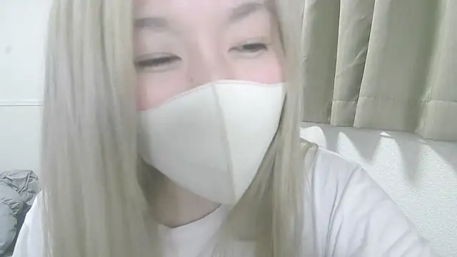 Snapshot of Remi_official chatting on 07-09-26, 10:19 Remi official online show from 07-09-26, 10:19