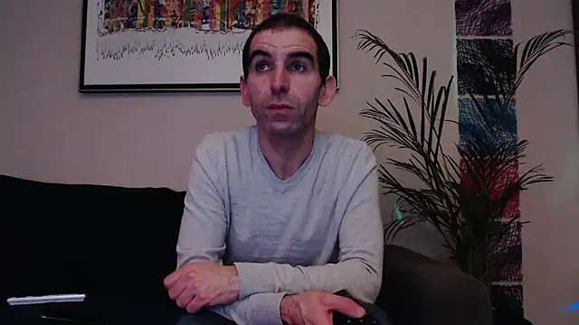 Snapshot of Samir_44200 chatting on 12-28-24, 06:17 Samir 44200 online show from 12-28-24, 06:17