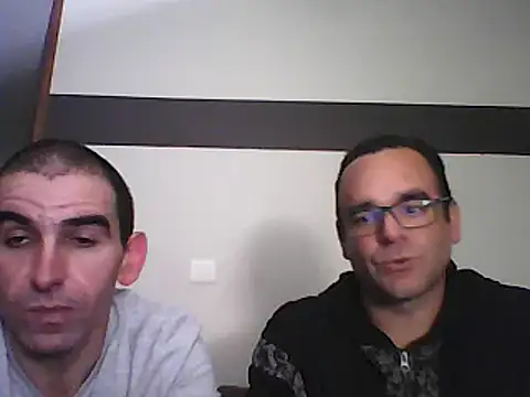 Snapshot of Samir_44200 chatting on 02-04-25, 10:45 Samir 44200 online show from 02-04-25, 10:45