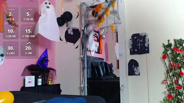 Snapshot of GeorginaBianco chatting on 10-23-25, 12:15 GeorginaBianco online show from 10-23-25, 12:15